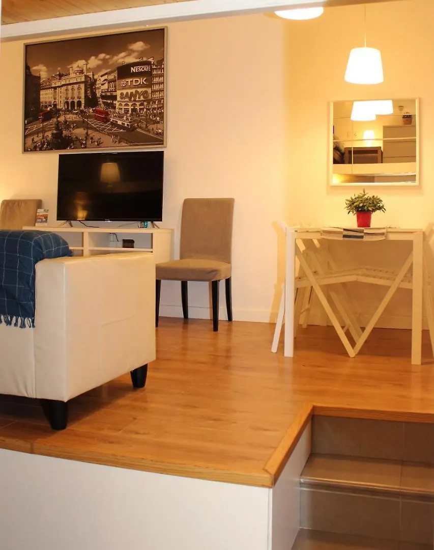 Apartman Apartamentos Clavero Málaga