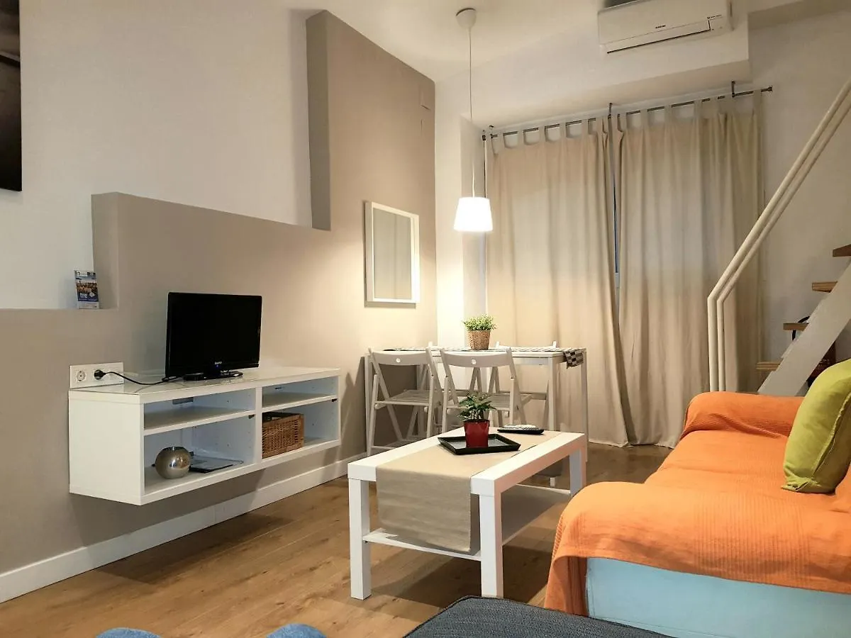 Apartman Apartamentos Clavero Málaga