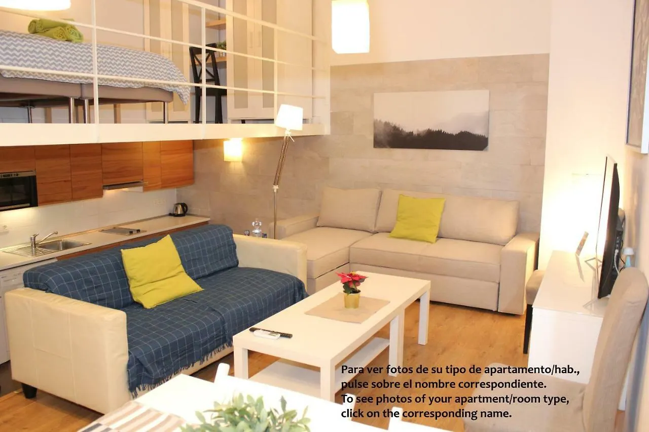 Apartamentos Clavero Málaga